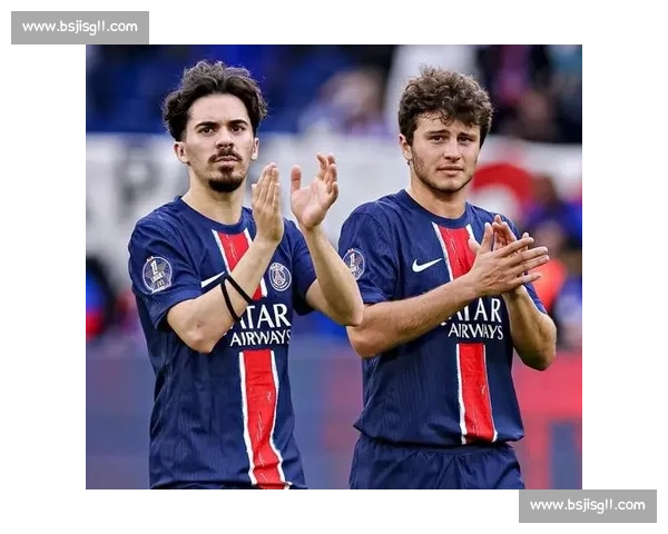 拜仁斩获 4650 万欧世俱杯奖金,决战巴黎争夺 1788 万欧晋级战 拜仁斩获 4650 万欧世俱杯奖金,决战巴黎争夺 1788 万欧晋级战